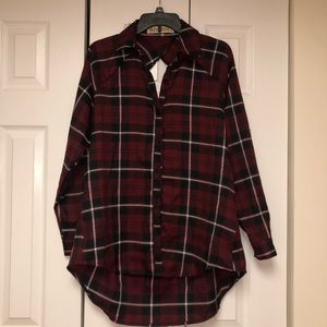 BRAND NEW WITH OUT TAGS Flannel & Detailed top